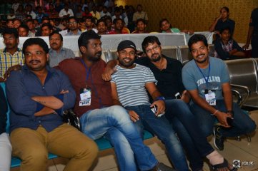 Loafer Movie Platinum Disc Function
